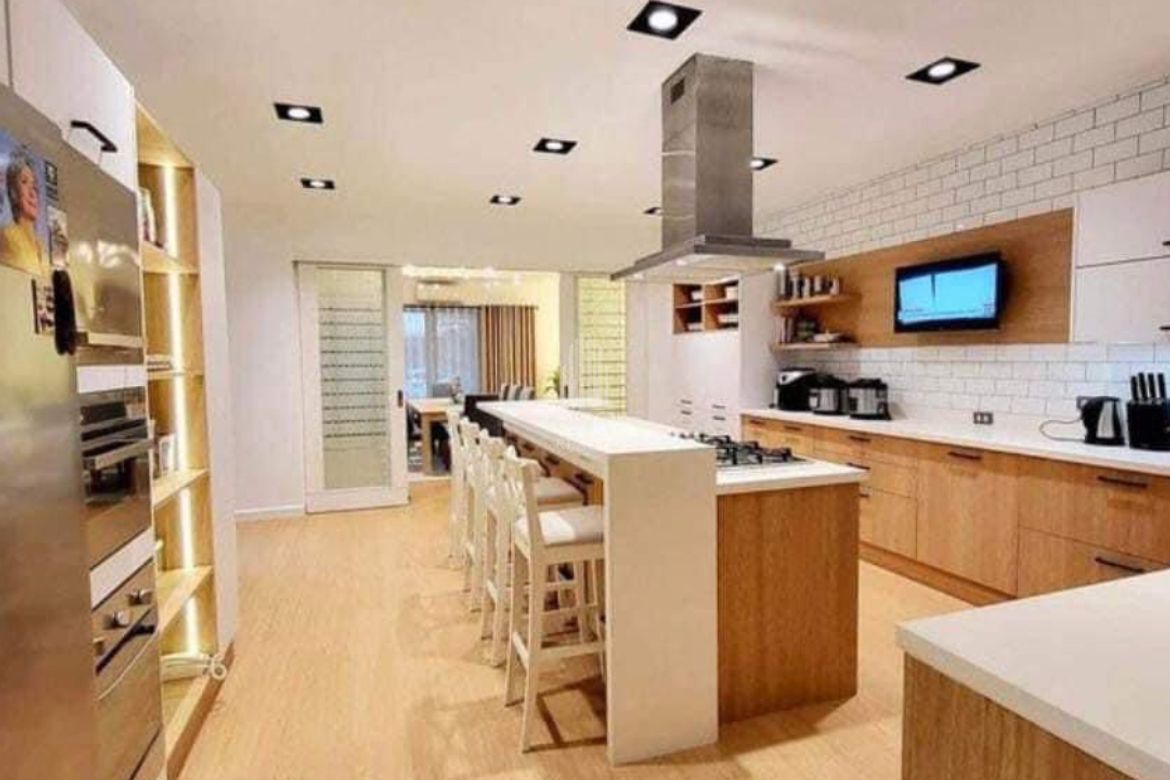 6 Bedroom House for Sale in Bambang, Taguig, Metro Manila – photo 2