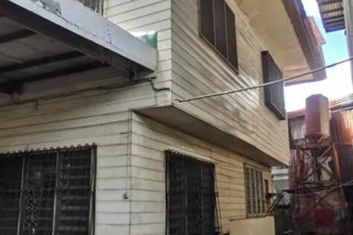 6 Bedroom House for Sale in Banilad, Mandaue, Cebu