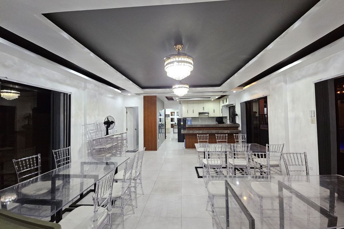 6 Bedroom House for Sale in Batong Malake, Los Baños, Laguna – photo 5