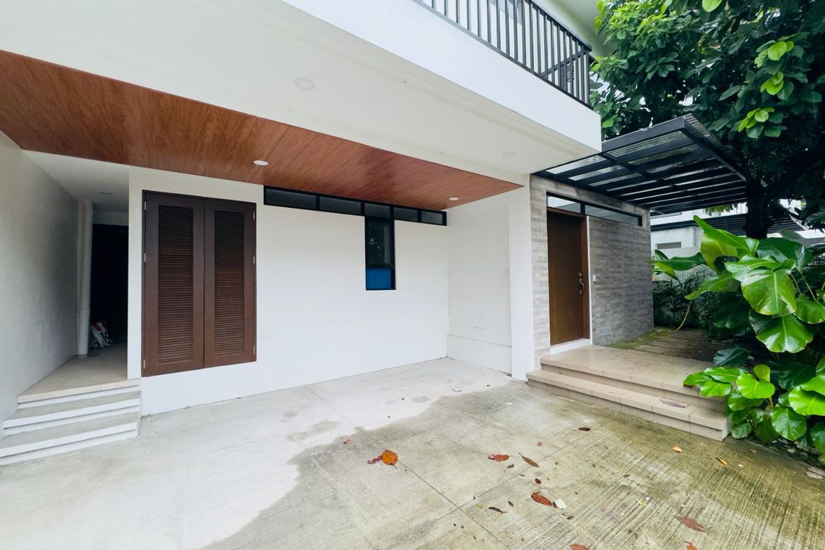 6 Bedroom House for Sale in BF Homes Parañaque, BF Homes, Parañaque, Metro Manila – photo 3