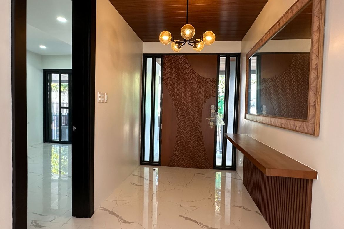 6 Bedroom House for Sale in BF Homes Parañaque, BF Homes, Parañaque, Metro Manila – photo 5
