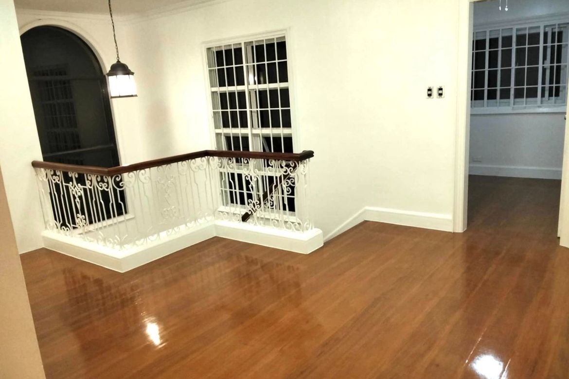 6 Bedroom House for Sale in BF Homes, Parañaque, Metro Manila – photo 8