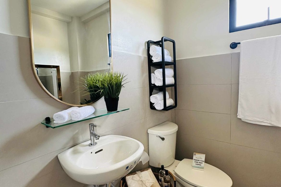6 Bedroom House for Sale in Biking, Dauis, Bohol – photo 7