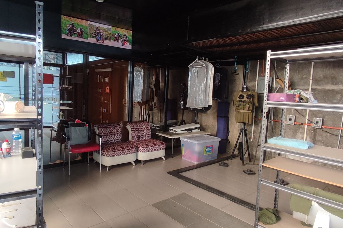 6 Bedroom House for Sale in Cabantian, Davao City, Davao del Sur