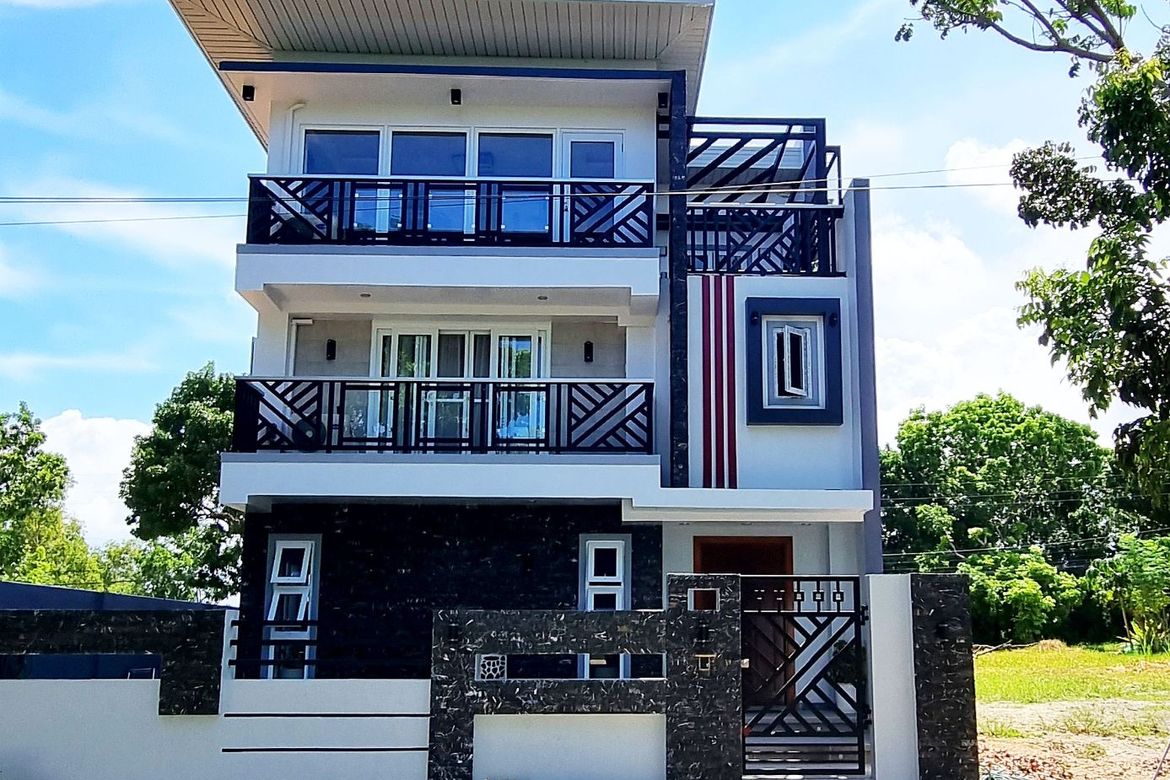 6 Bedroom House for Sale in Cadulawan, Talisay, Cebu – photo 4