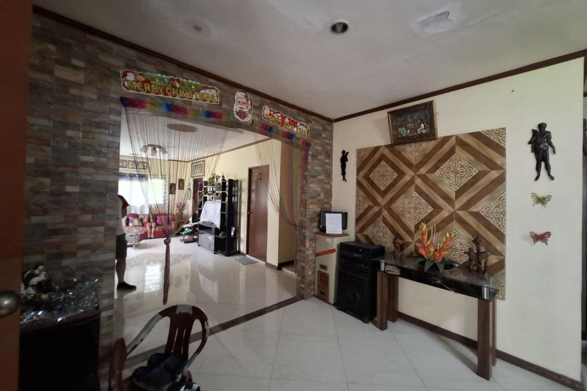 6 Bedroom House for Sale in Calajo-An, Minglanilla, Cebu – photo 7
