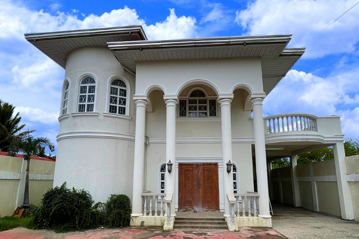 6 Bedroom House for Sale in Canarem, Natividad, Pangasinan