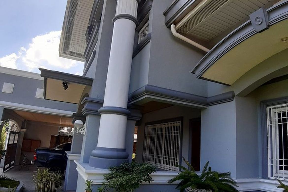 6 Bedroom House for Sale in Cangatba, Porac, Pampanga