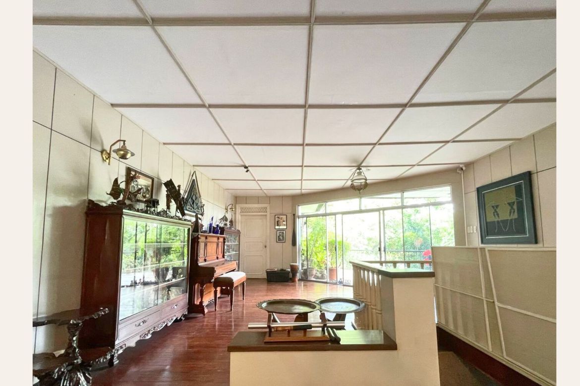 6 Bedroom House for Sale in Central, Quezon City, Metro Manila – photo 3