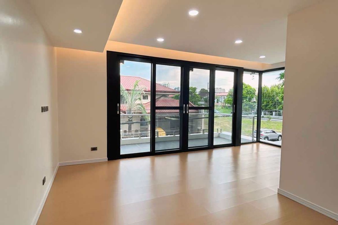 6 Bedroom House for Sale in Cupang, Muntinlupa, Metro Manila – photo 5