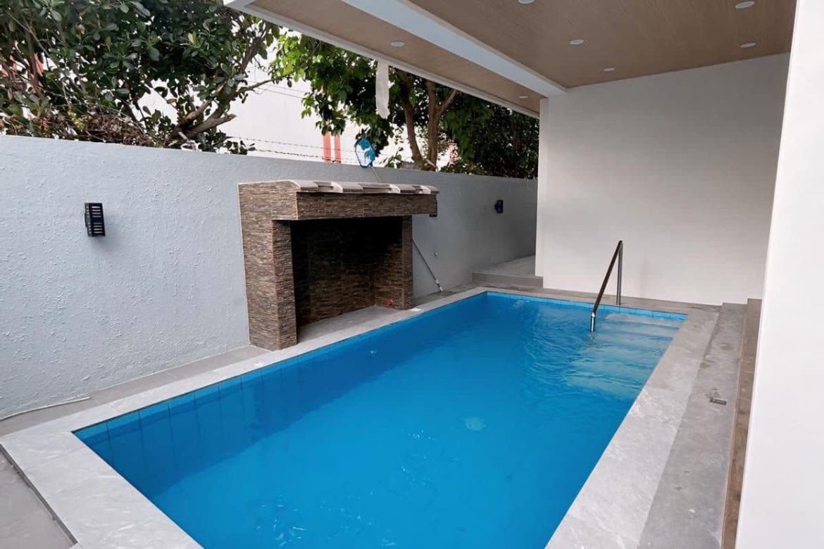 6 Bedroom House for Sale in Cupang, Muntinlupa, Metro Manila – photo 2