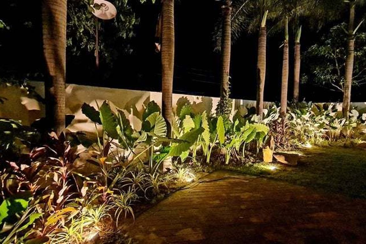 6 Bedroom House for Sale in Cutcut, Angeles, Pampanga – photo 2