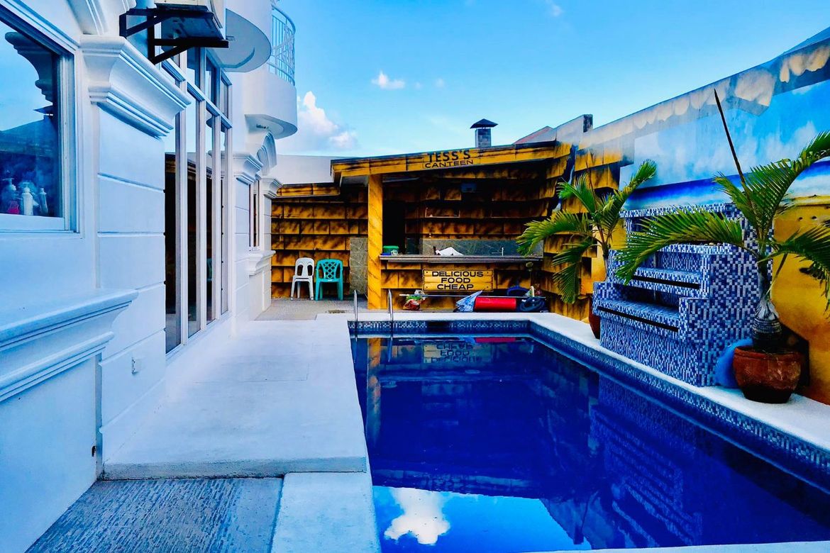 6 Bedroom House for Sale in Cutcut, Angeles, Pampanga – photo 3