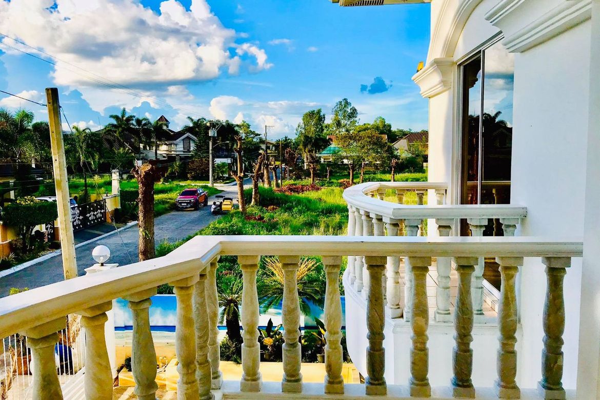 6 Bedroom House for Sale in Cutcut, Angeles, Pampanga – photo 4