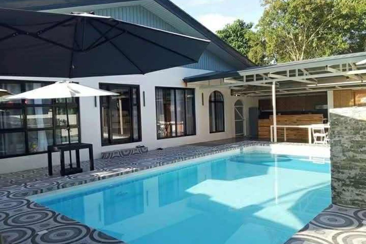 6 Bedroom House for Sale in Dao, Dauis, Bohol – photo 6
