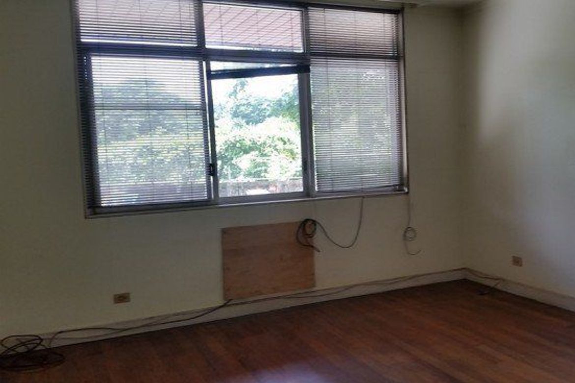 6 Bedroom House for Sale in Dasmariñas Village, Dasmariñas North, Makati, Metro Manila near MRT-3 Magallanes – photo 3