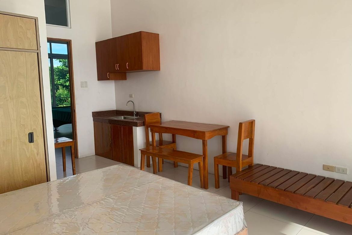 6 Bedroom House for Sale in Estaca, Compostela, Cebu – photo 6