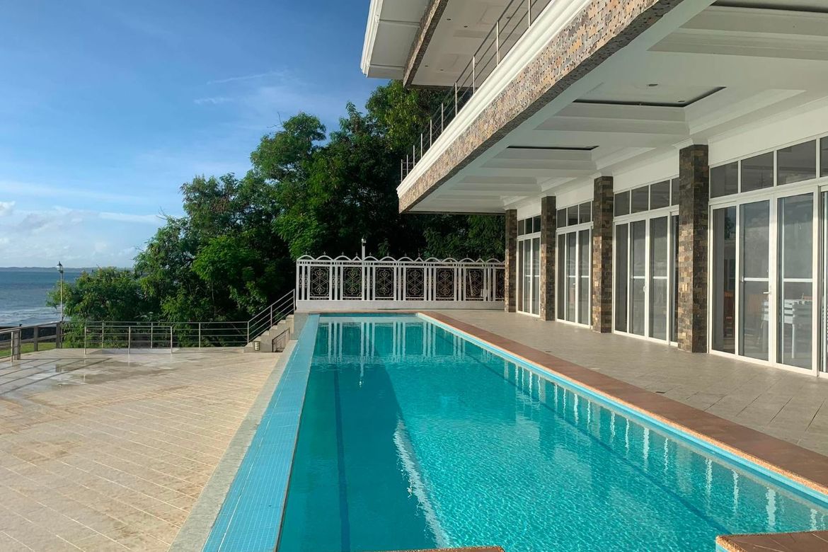 6 Bedroom House for Sale in Estaca, Compostela, Cebu – photo 8