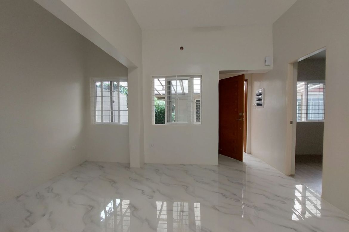 6 Bedroom House for Sale in Fairview, Quezon City, Metro Manila – photo 6