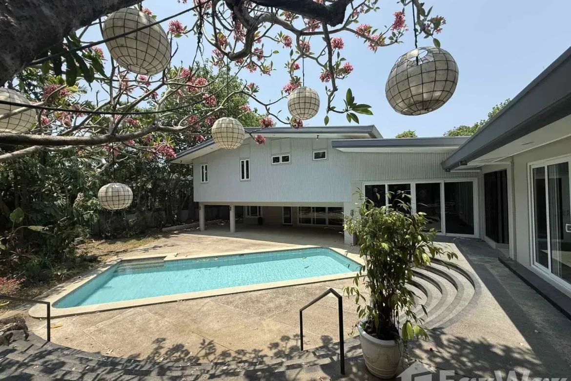 6 Bedroom House for Sale in Forbes Park North, Makati, Metro Manila – photo 5