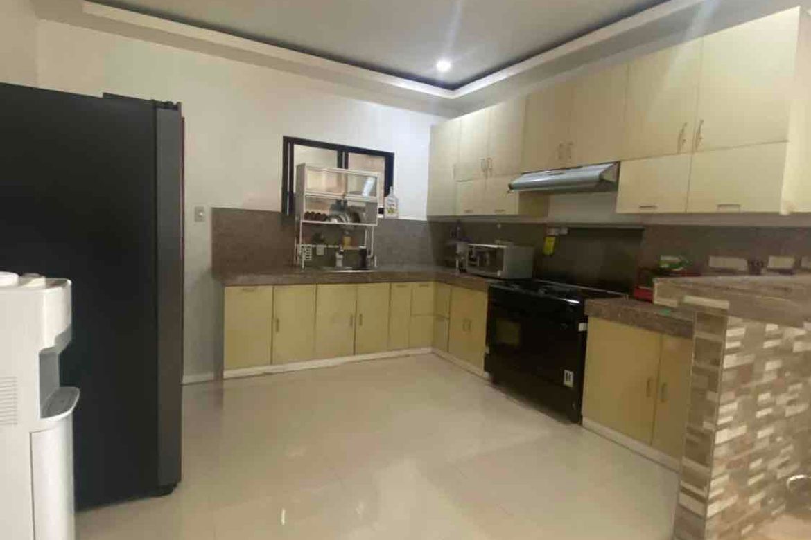 6 Bedroom House for Sale in Granada, Bacolod, Negros Occidental – photo 6