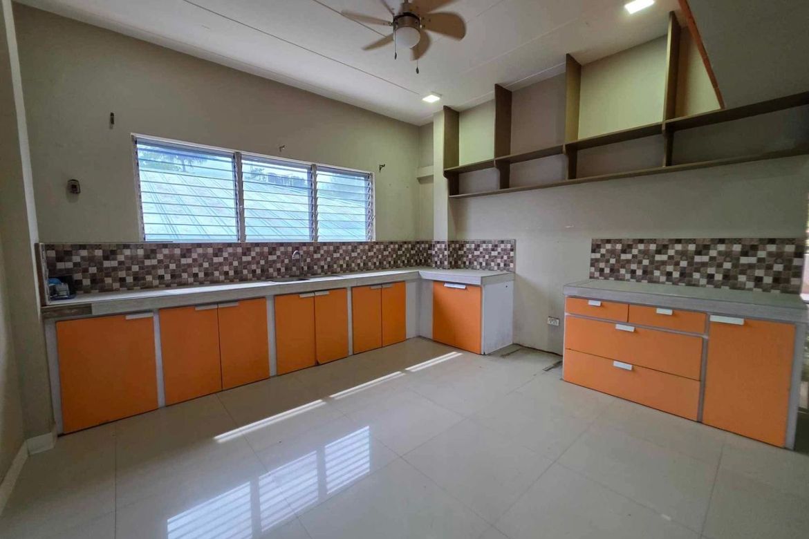 6 Bedroom House for Sale in Guadalupe, Cebu City, Cebu – photo 5