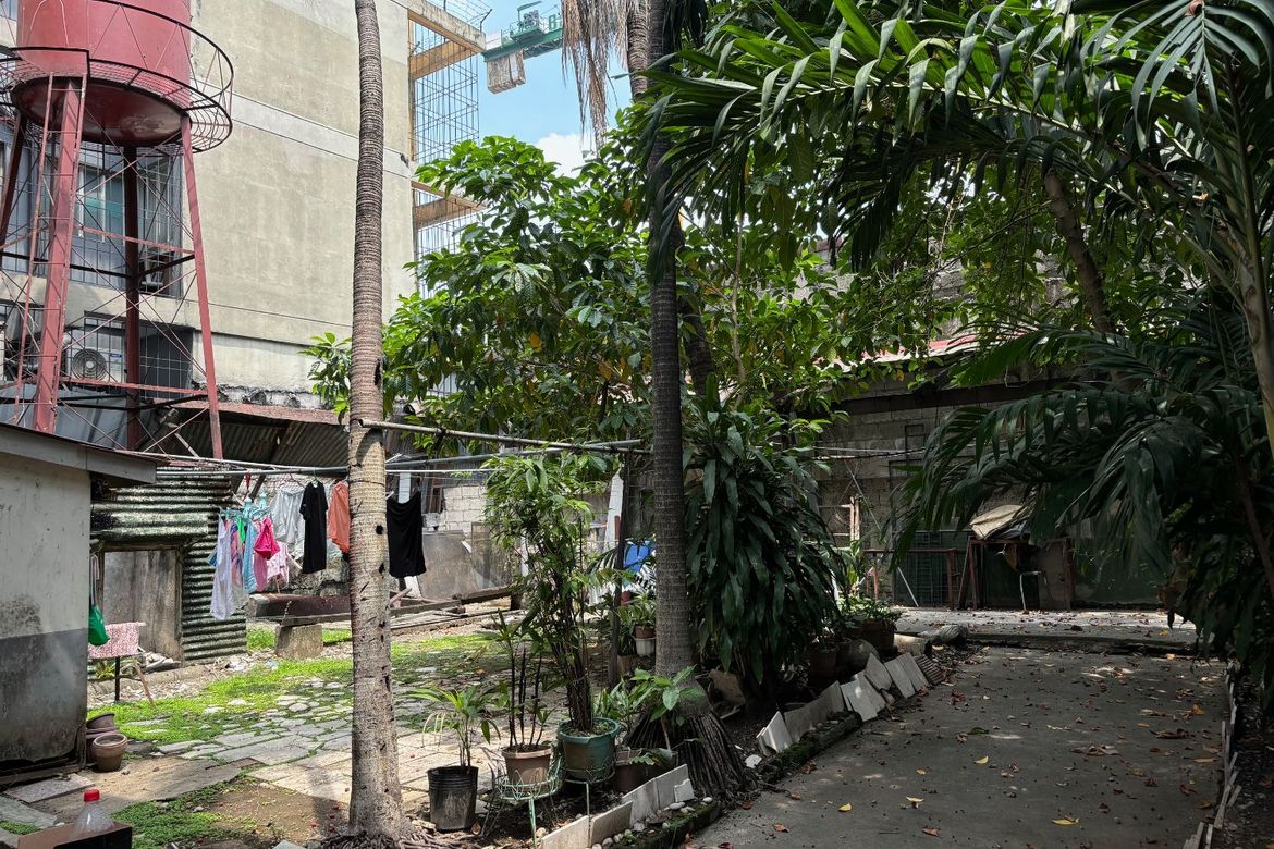 6 Bedroom House for Sale in Highway Hills, Mandaluyong, Metro Manila near MRT-3 Boni – photo 5