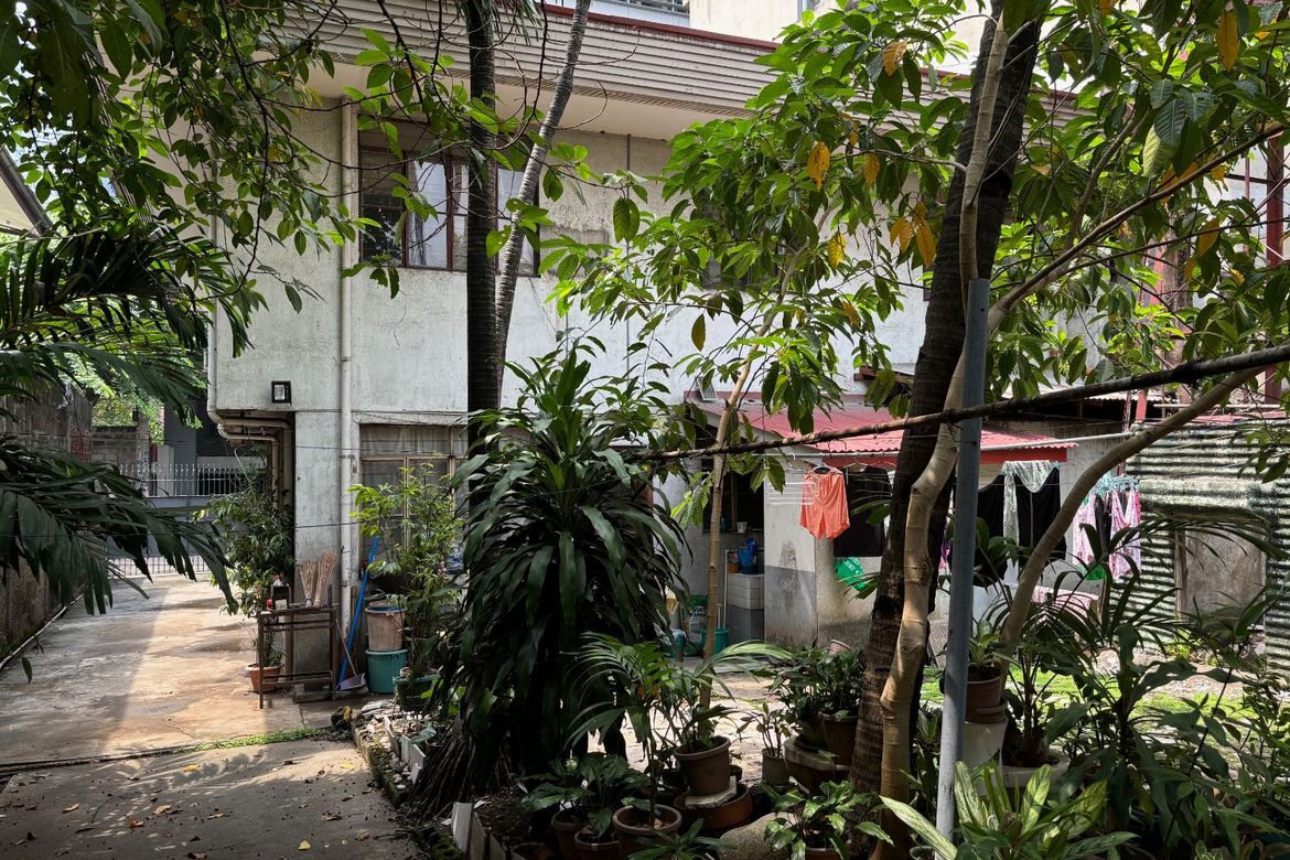6 Bedroom House for Sale in Highway Hills, Mandaluyong, Metro Manila near MRT-3 Boni – photo 6