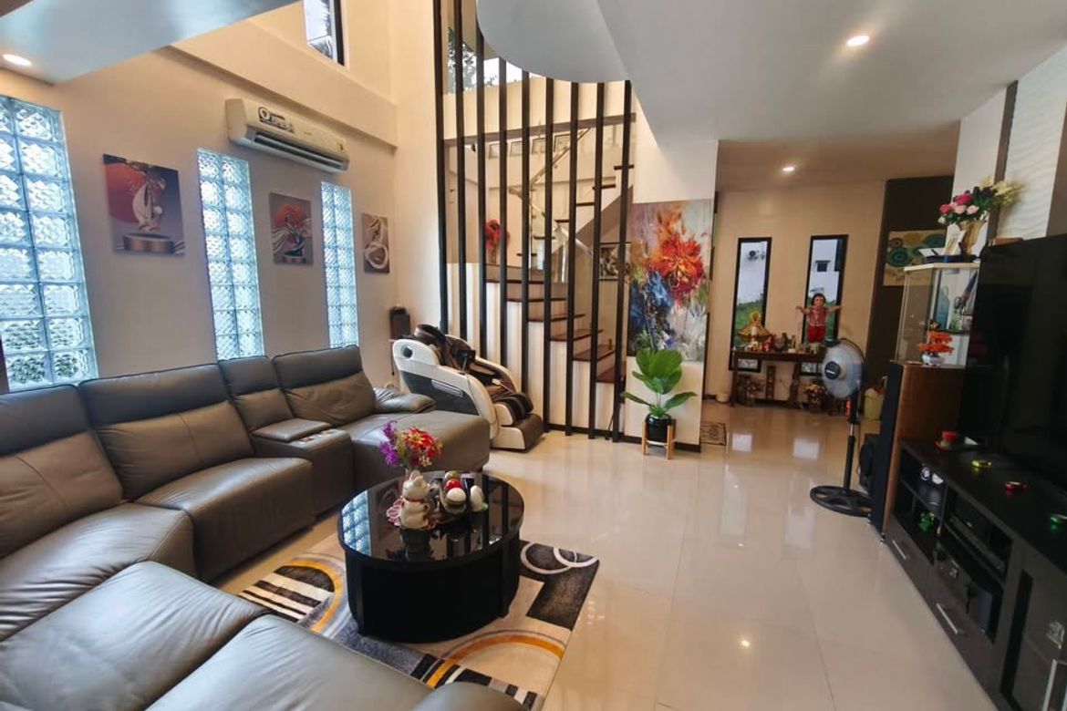 6 Bedroom House for Sale in Inchican, Silang, Cavite – photo 8