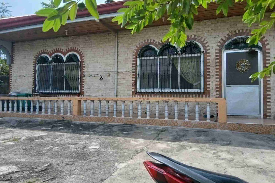 6 Bedroom House for Sale in Labangon, Cebu City, Cebu