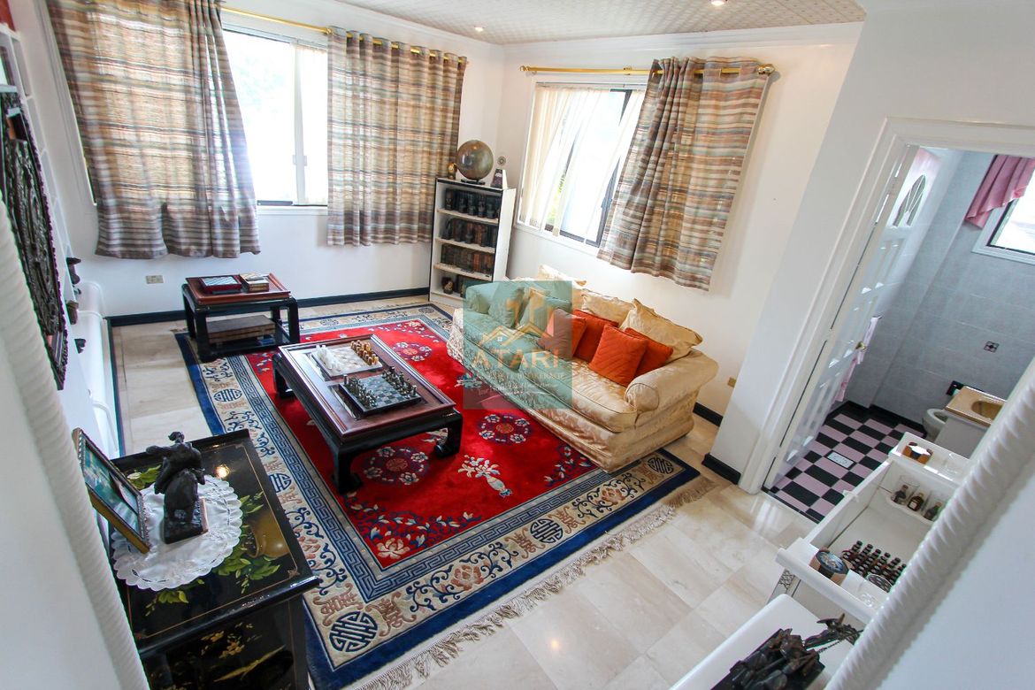 6 Bedroom House for Sale in Labogon, Mandaue, Cebu
