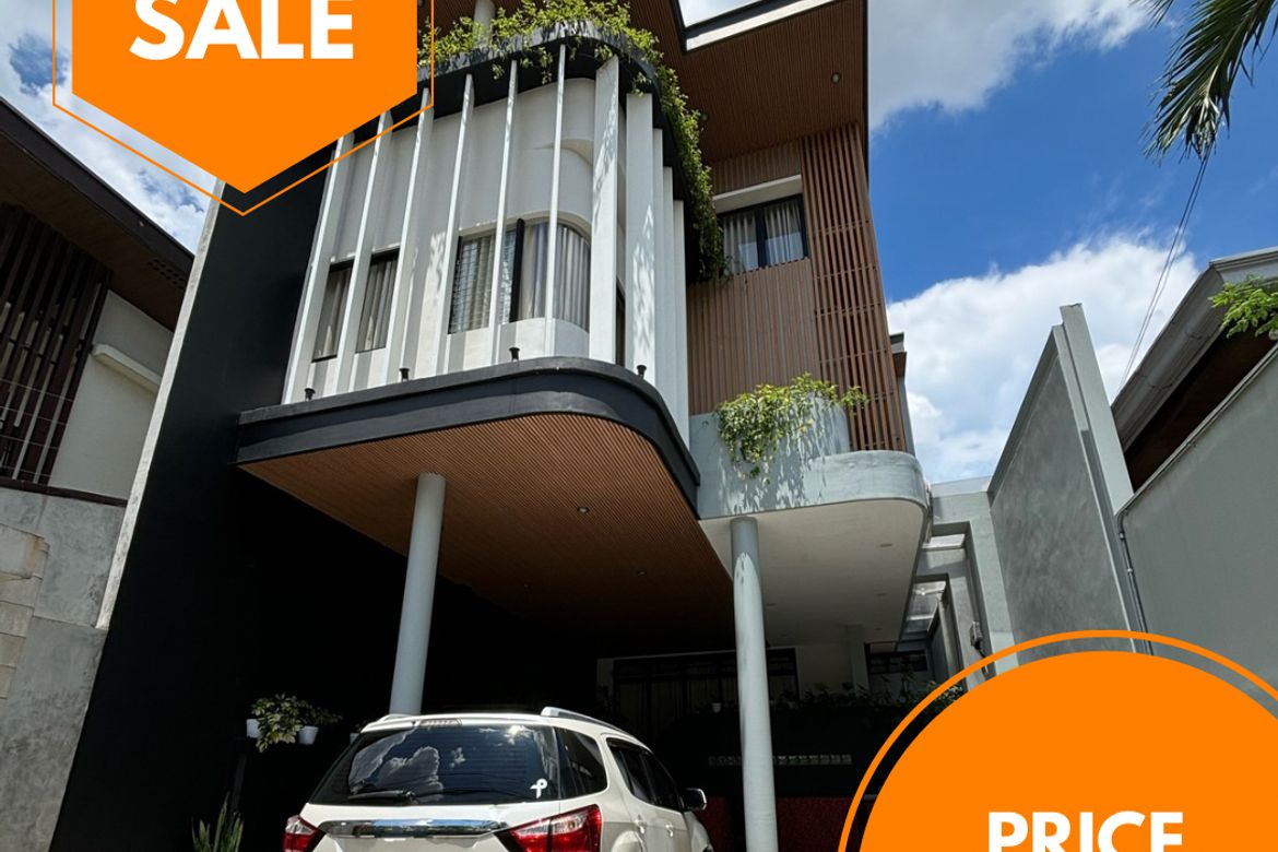 6 Bedroom House for Sale in Loyola Heights, Quezon City, Metro Manila