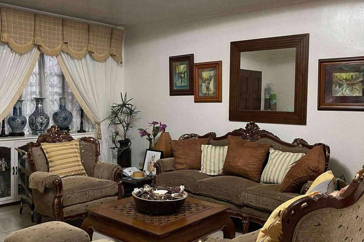 6 Bedroom House for Sale in Mabiga, Mabalacat, Pampanga – photo 3