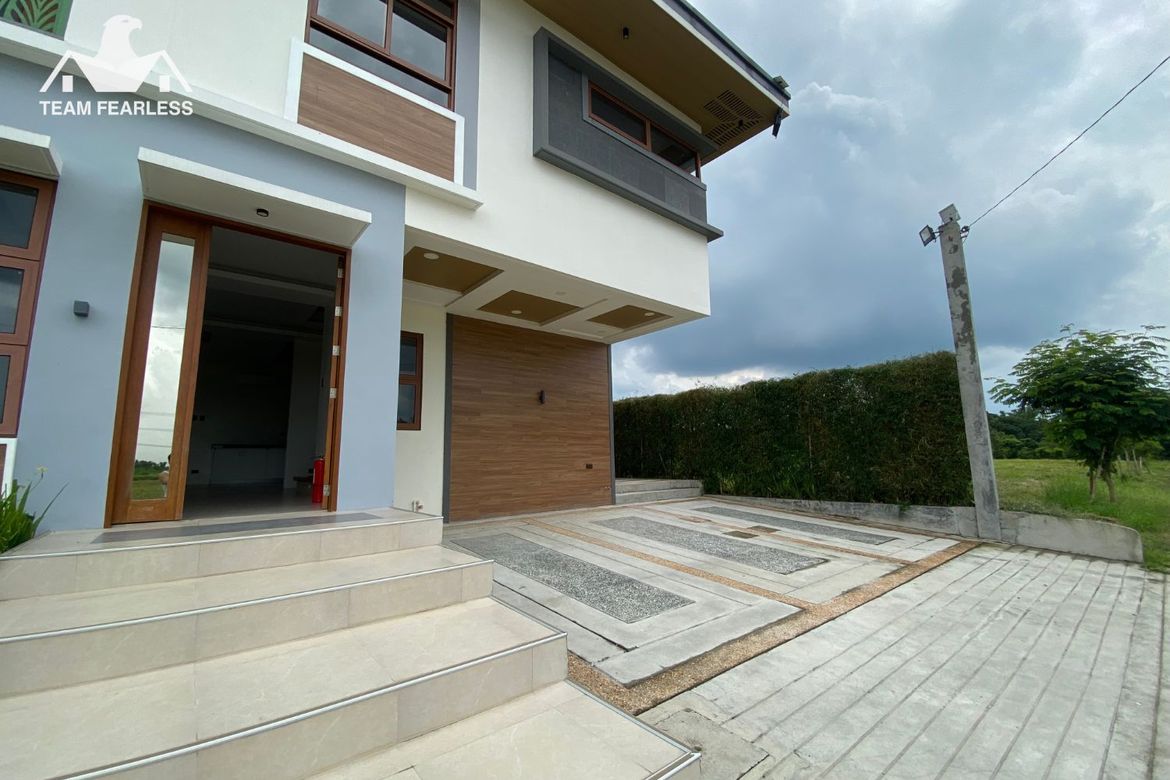 6 Bedroom House for Sale in Mabini, Lipa, Batangas – photo 3