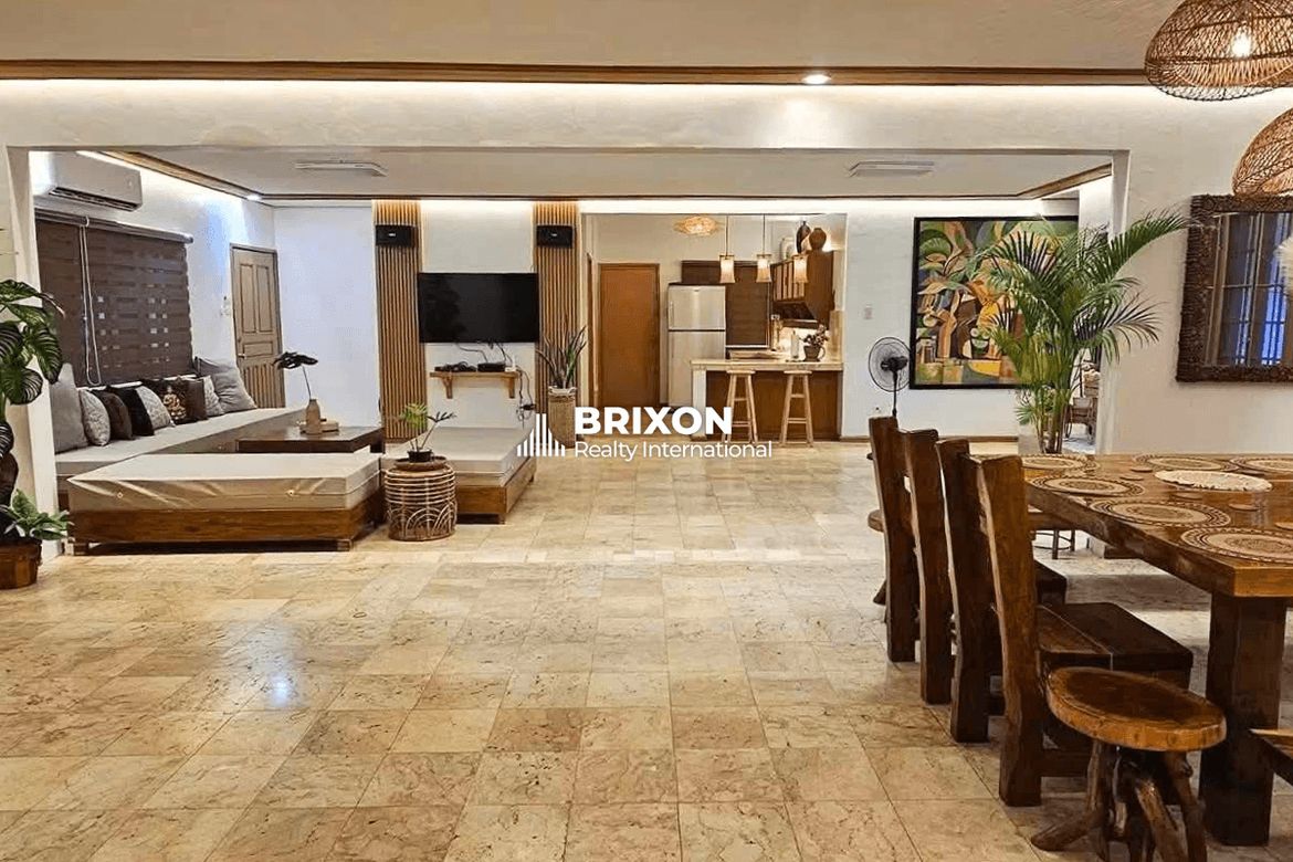 6 Bedroom House for Sale in Malabanias, Angeles, Pampanga – photo 2