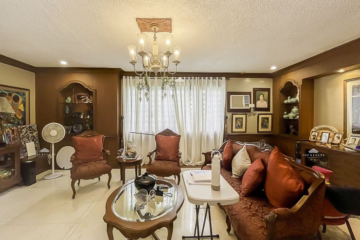6 Bedroom House for Sale in Malanday, Marikina, Metro Manila – photo 5