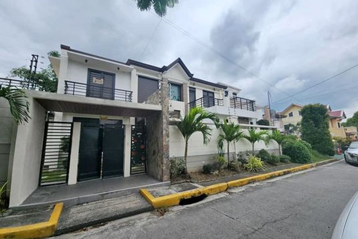 6 Bedroom House for Sale in Mambog IV, Bacoor, Cavite