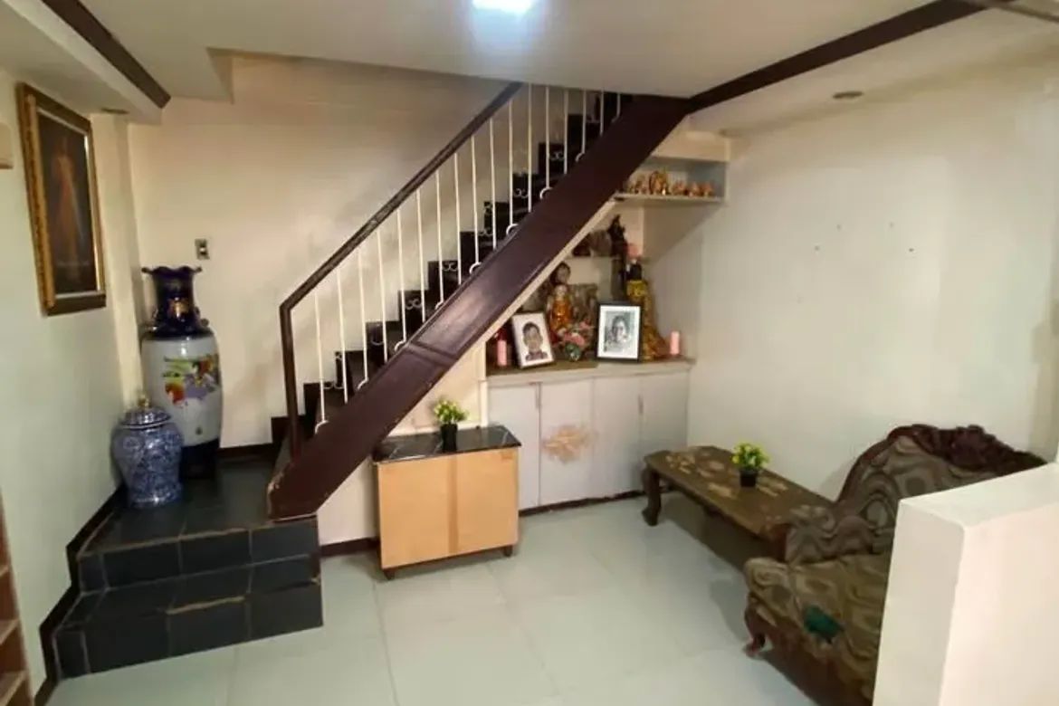 6 Bedroom House for Sale in Manila, Metro Manila near LRT-2 Pureza – photo 6