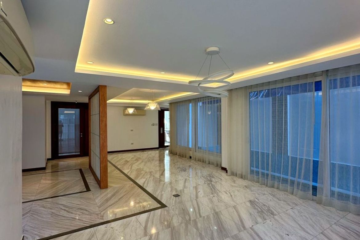 6 Bedroom House for Sale in McKinley Hill, Taguig, Metro Manila – photo 5