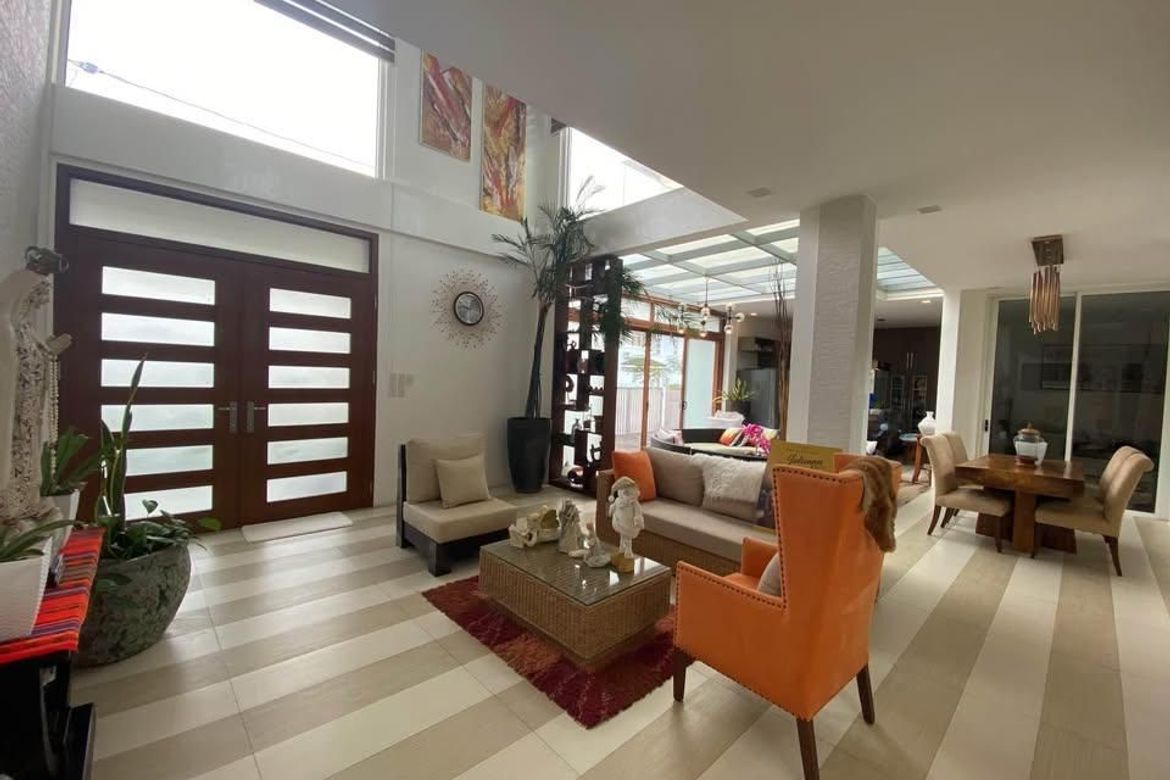 6 Bedroom House for Sale in Molino IV, Bacoor, Cavite – photo 5
