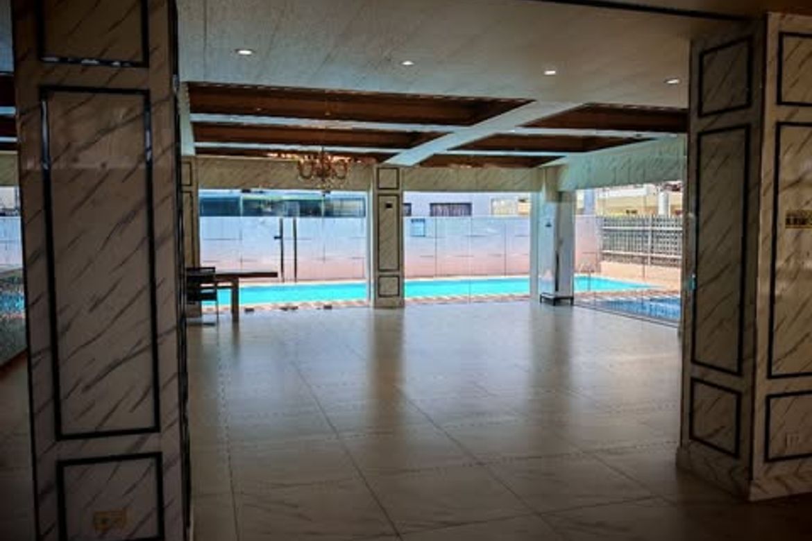 6 Bedroom House for Sale in Moonwalk, Parañaque, Metro Manila – photo 8