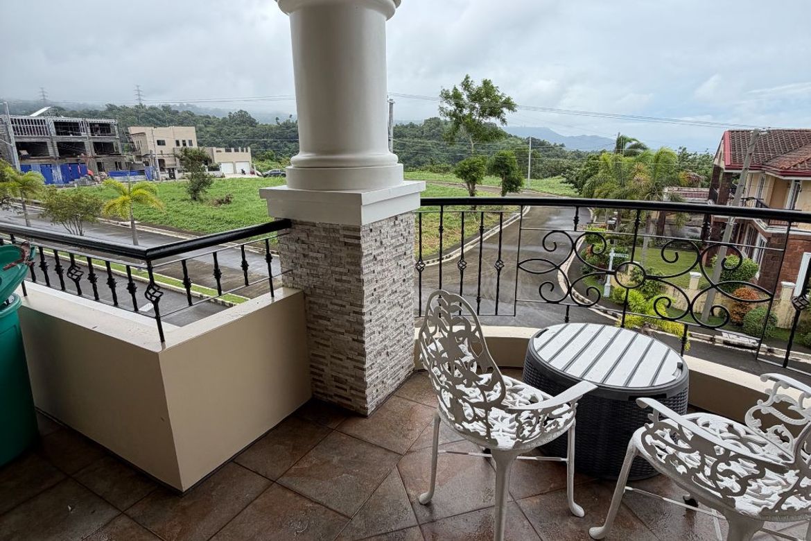 6 Bedroom House for Sale in Niyugan, Laurel, Batangas – photo 4