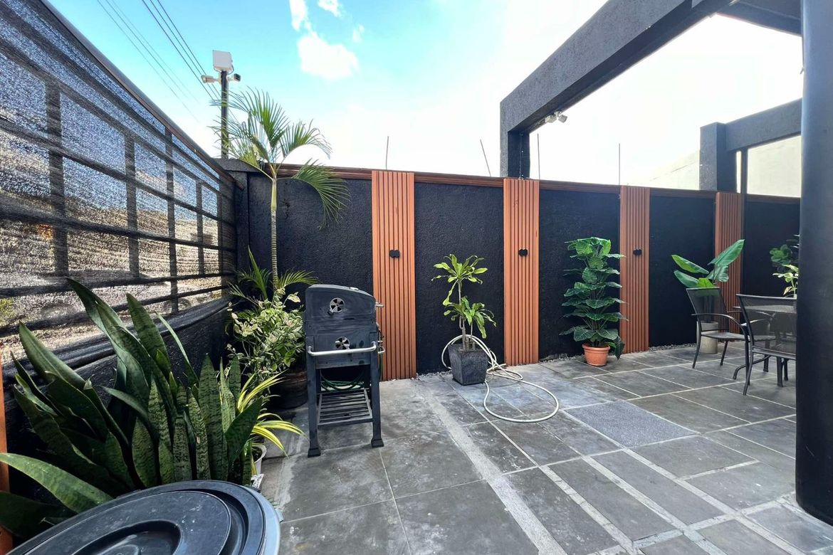 6 Bedroom House for Sale in Pampang, Angeles, Pampanga – photo 4