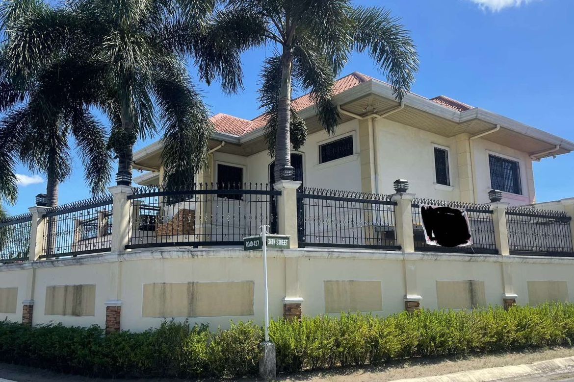 6 Bedroom House for Sale in Pandan, Angeles, Pampanga – photo 2