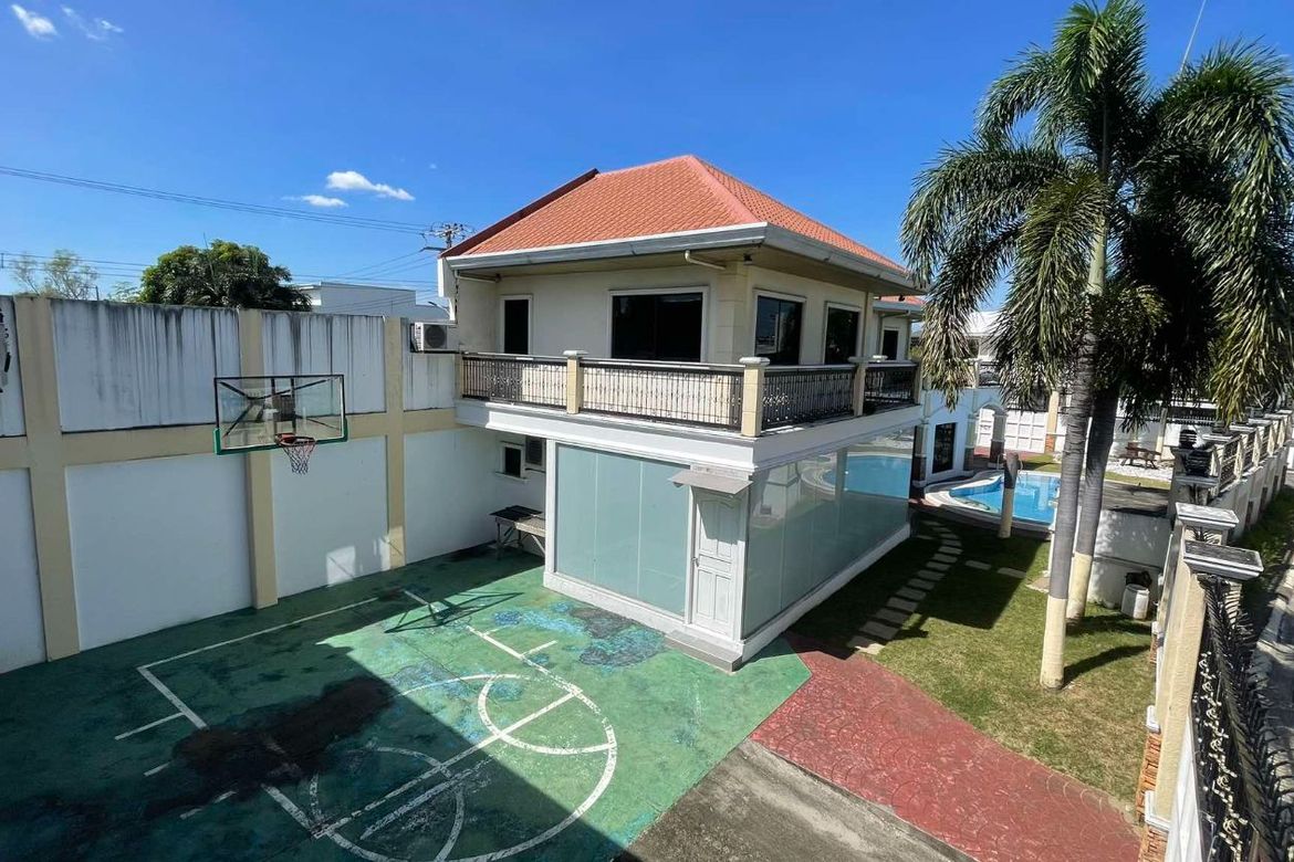 6 Bedroom House for Sale in Pandan, Angeles, Pampanga – photo 5