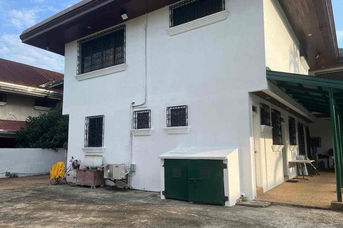 6 Bedroom House for Sale in Pansol, Quezon City, Metro Manila – photo 8