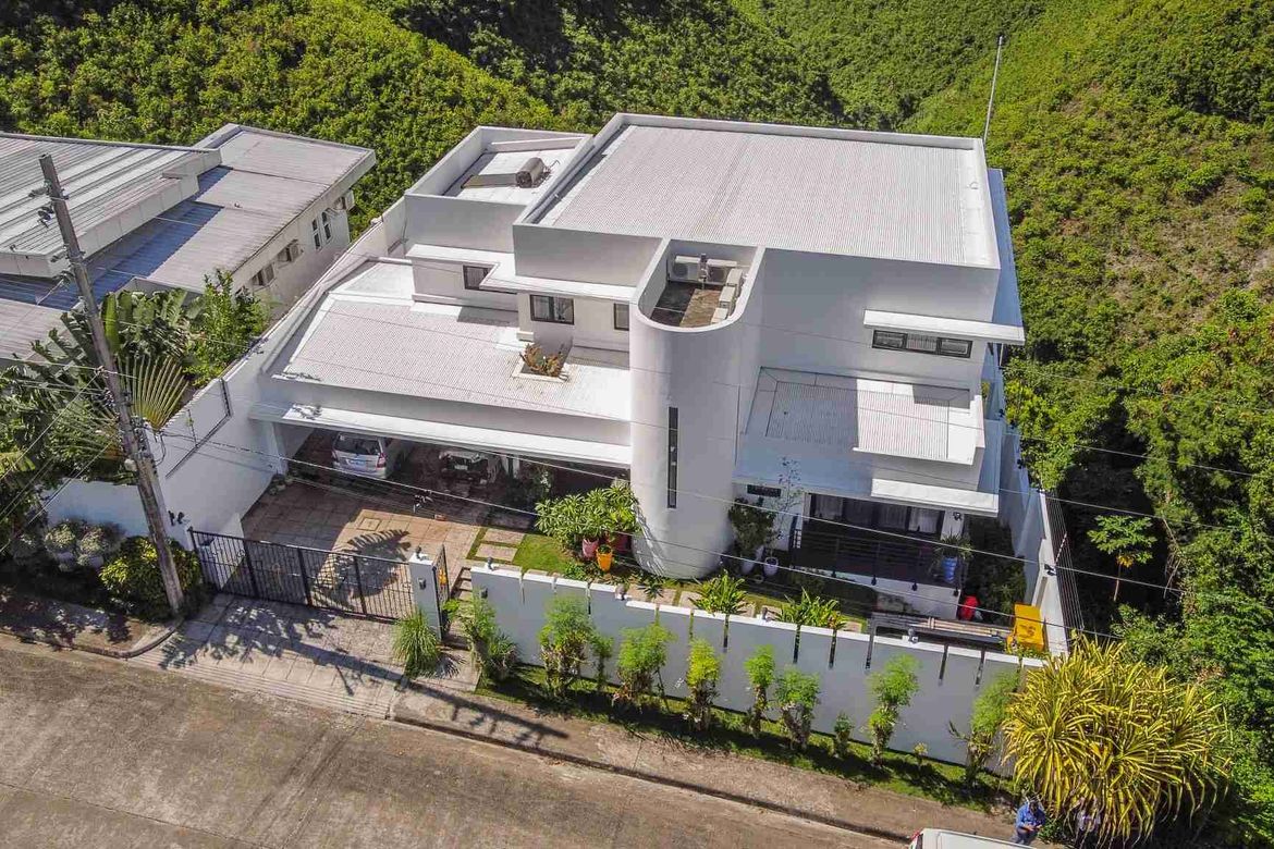 6 Bedroom House for Sale in Pardo, Cebu City, Cebu – photo 2