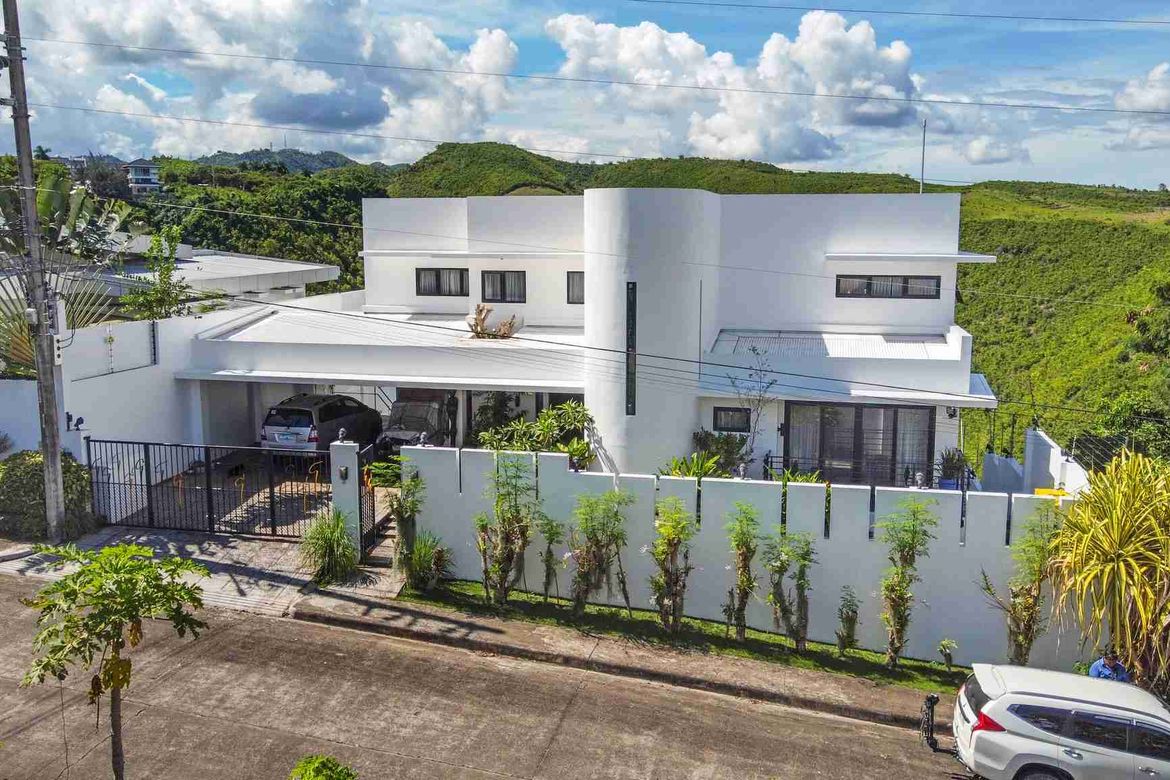 6 Bedroom House for Sale in Pardo, Cebu City, Cebu – photo 3