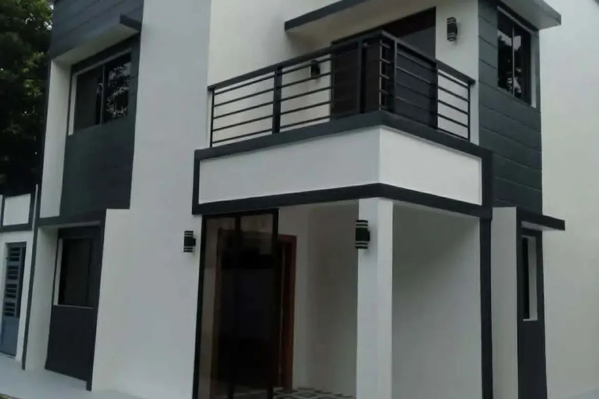 6 Bedroom House for Sale in Pasong Tamo, Quezon City, Metro Manila