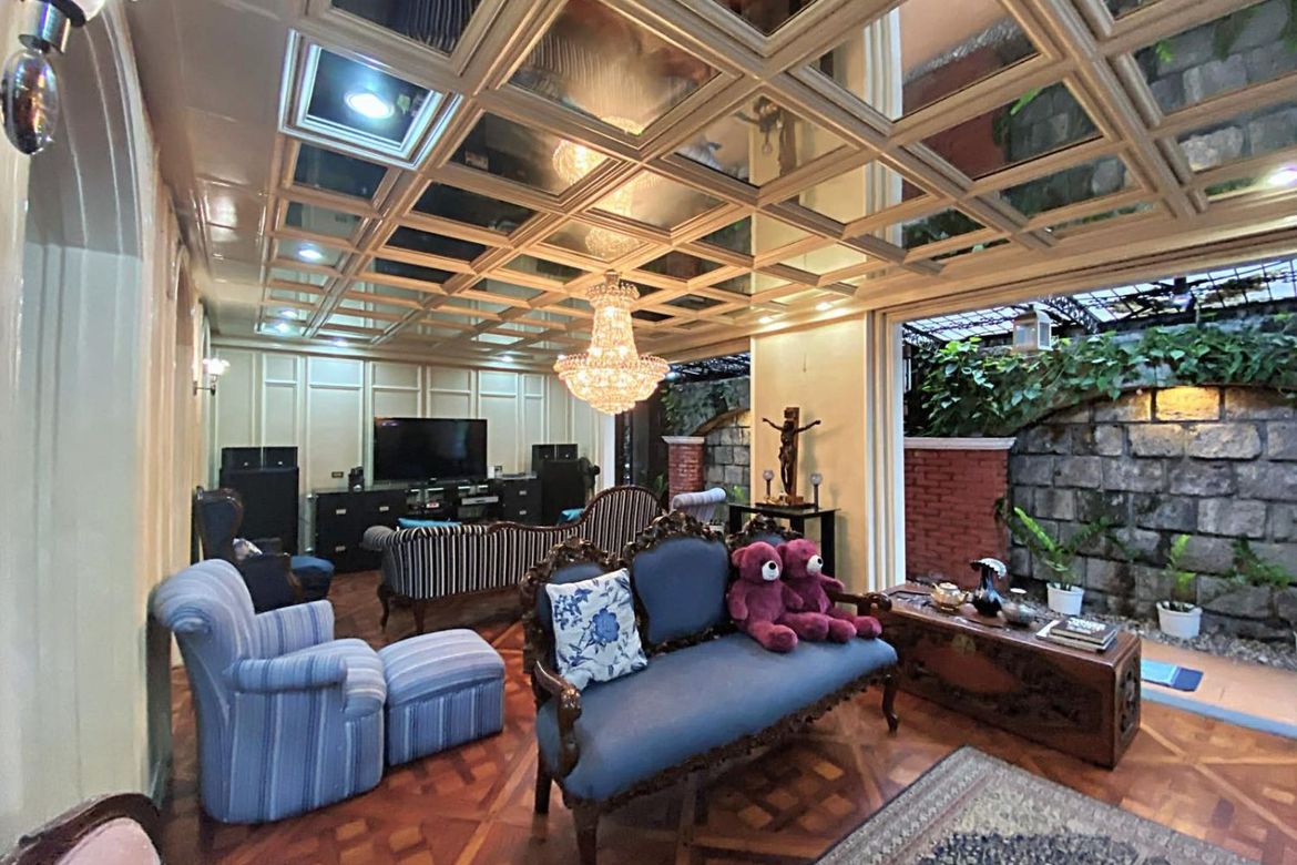 6 Bedroom House for Sale in Phil-Am, Quezon City, Metro Manila near MRT-3 North Avenue – photo 3